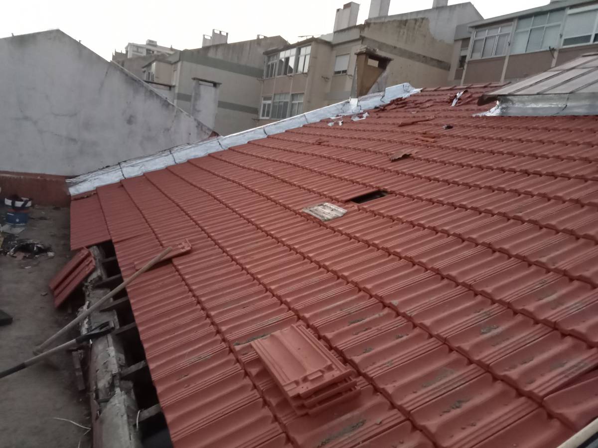 Domingos Silva - Loures - Roof Installation or Replacement