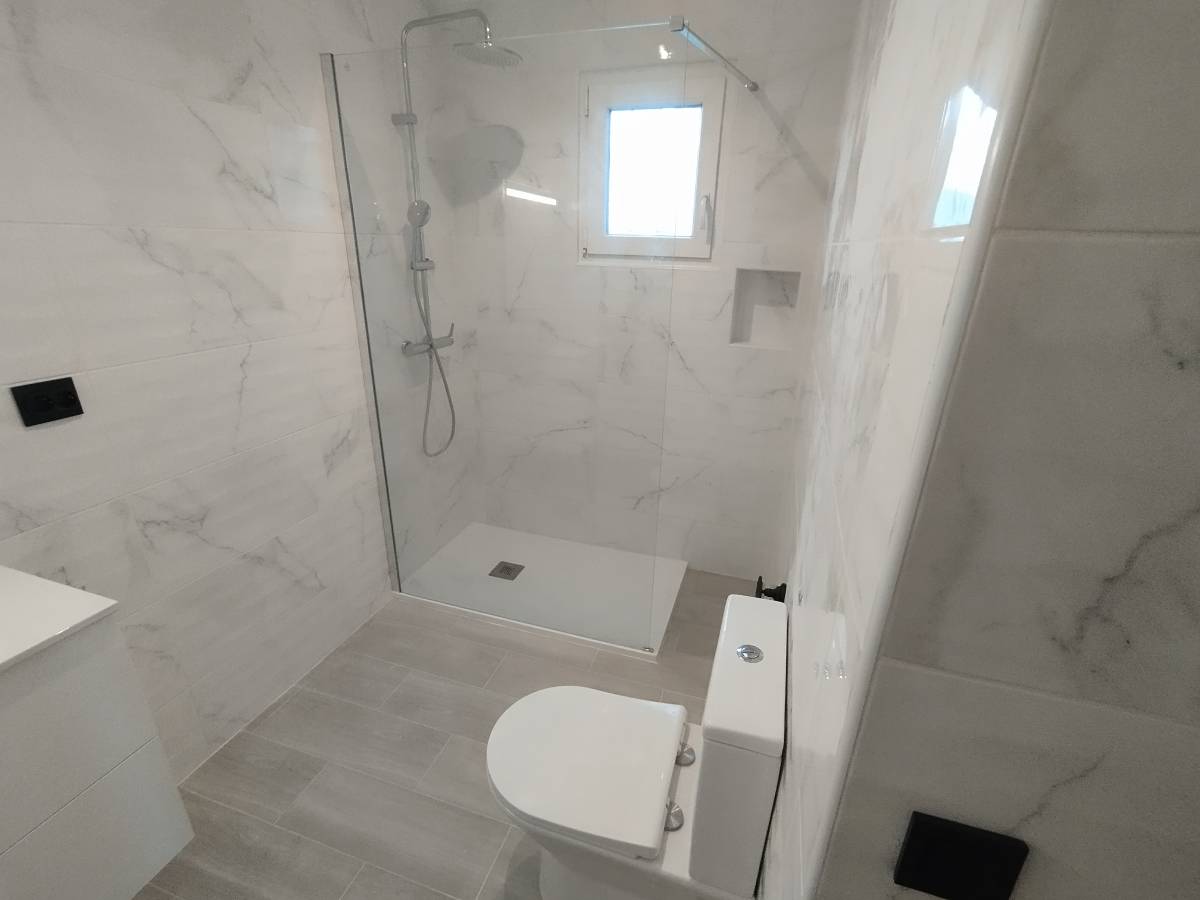 Juan Leon - Albufeira - Drywall Installation and Hanging