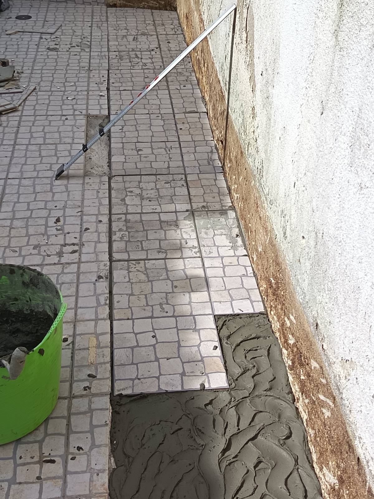 Gidimilson Bragança - Lisboa - Problèmes électriques et de câblage