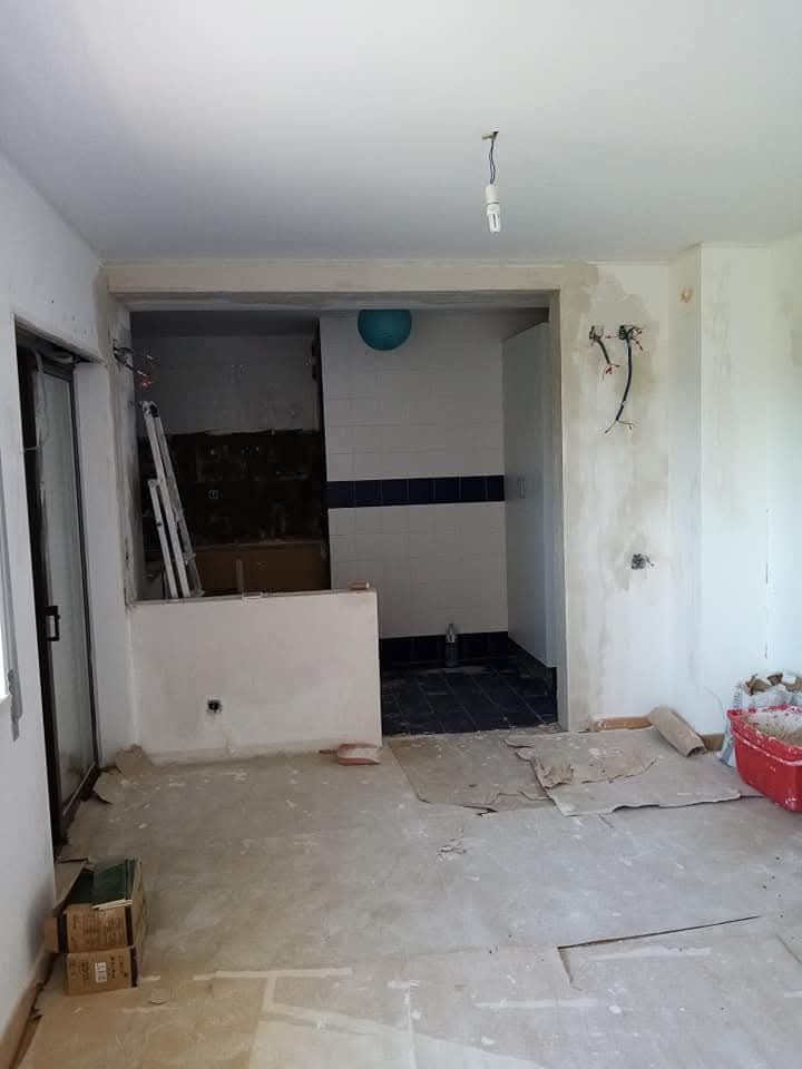 Vesta Remodelações & Piscinas - Alcochete - Floor Tiling