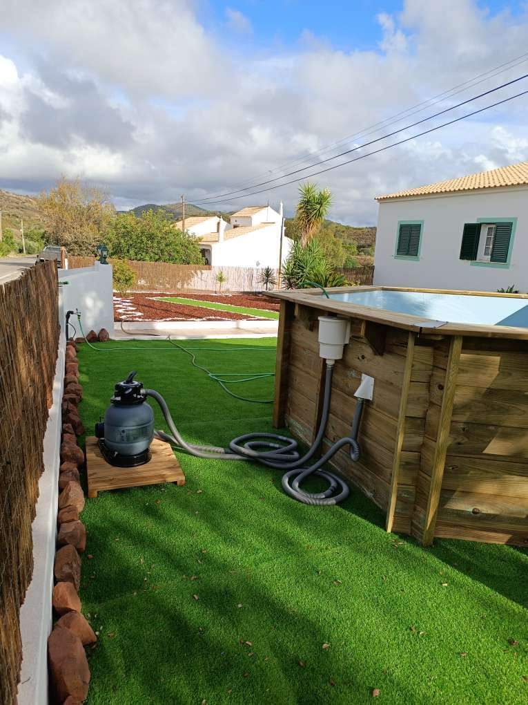 Juan Leon - Albufeira - Siding Installation, Repair, or Removal
