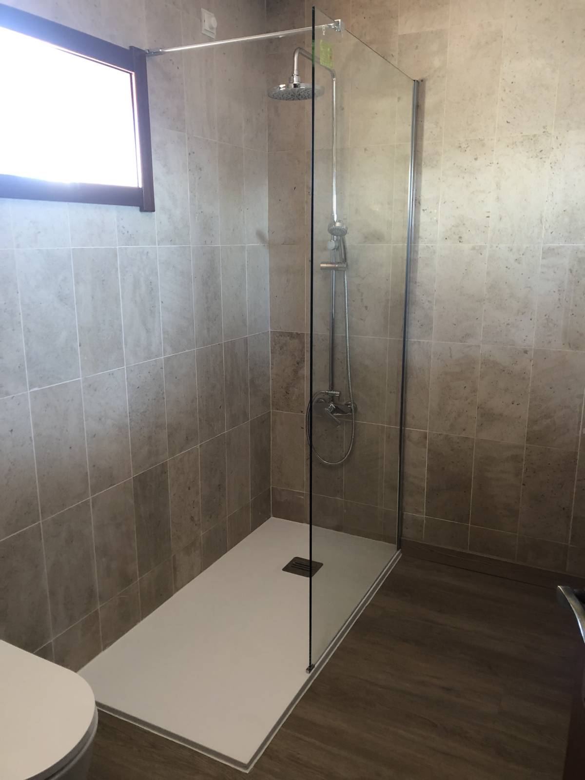 GOMES e RITA - Paços de Ferreira - Montagem de Mobiliário IKEA