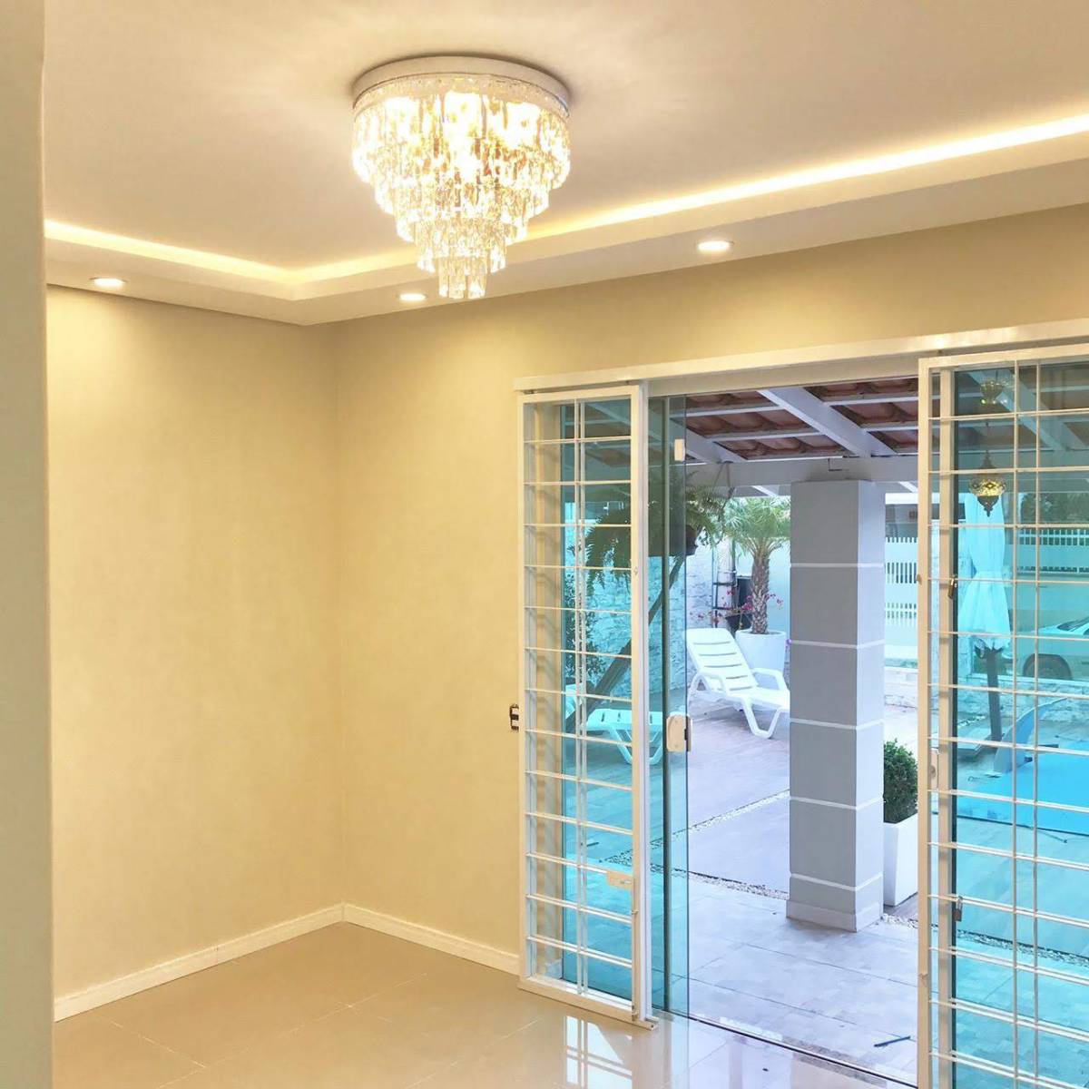 Jonas Fernandes - Anadia - Stucco Application