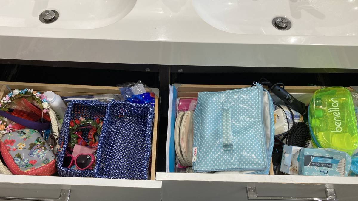 Ana Reboca - Personal Organizer - Cascais - Home Organizing