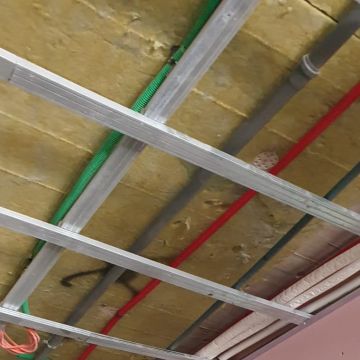 Souza - Barreiro - Remodelação de Casa de Banho