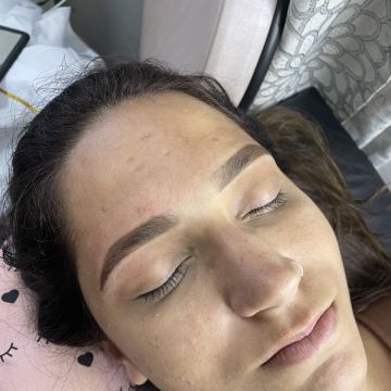 Natália Souza - Almada - Servicios de belleza