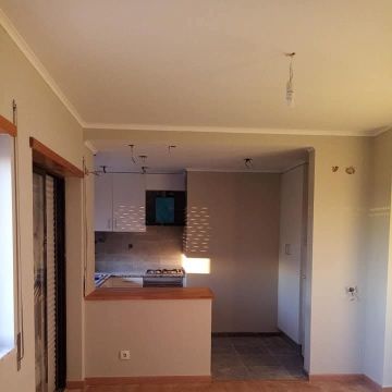 Vesta Remodelações & Piscinas - Alcochete - Crib Assembly