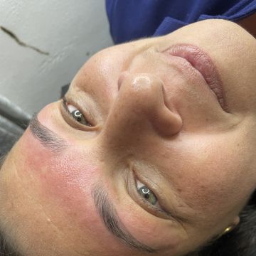 Natália Souza - Almada - Servicios de belleza