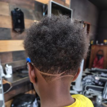 Henrique Barber - Amadora - Friseur