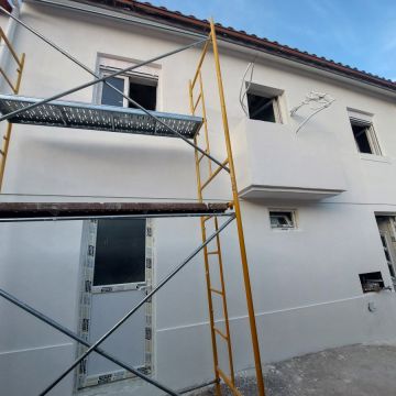 Alexandr - Leiria - Montage de mobilier ou d'équipement extérieur