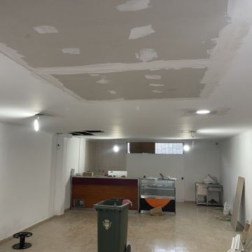 José Pereira | Serviços Elétricos - Lisboa - Ventilator montieren