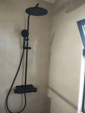 Juan Leon - Albufeira - Fan Installation