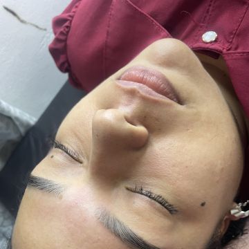 Natália Souza - Almada - Micropigmentación
