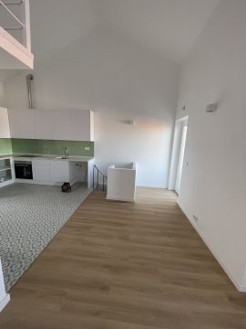 Arte Remodelar - Loures - Instalação de Escadas