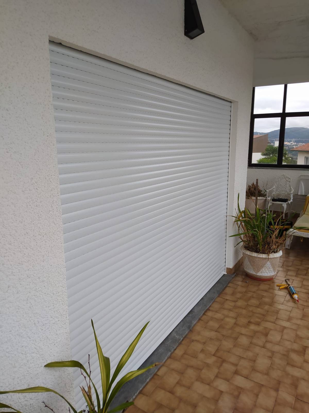 Matheus Sá - Coimbra - Fan Installation