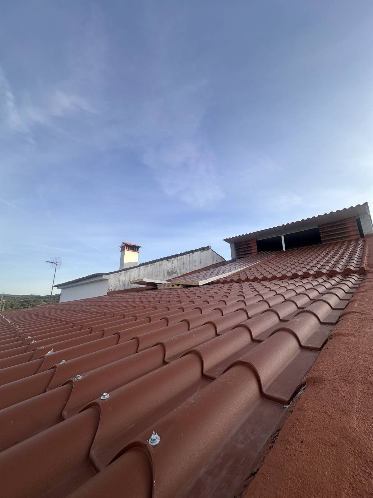 Fernando Pires - Sintra - Patio Cover Installation