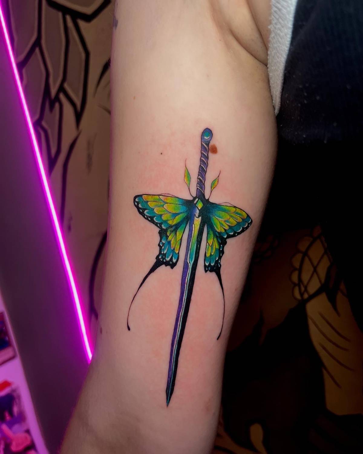 GC - Almada - Tatuagens e Piercings