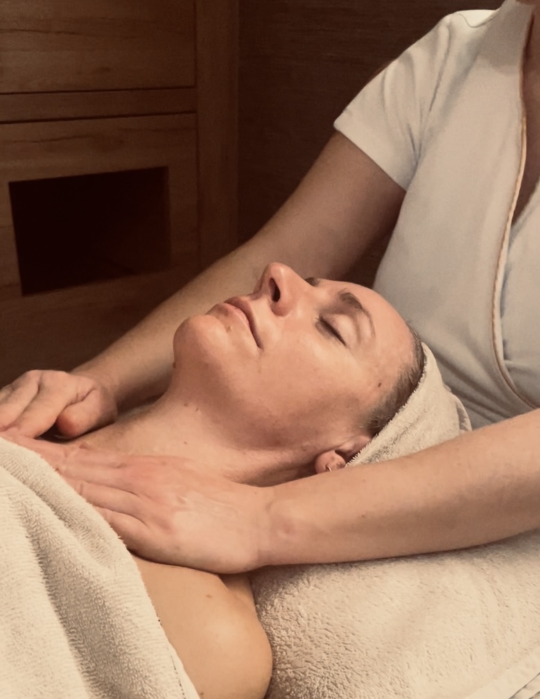 Sara Simões | Massagens Terapêuticas e Bem-Estar - Cantanhede - Massagem com Pedras Quentes