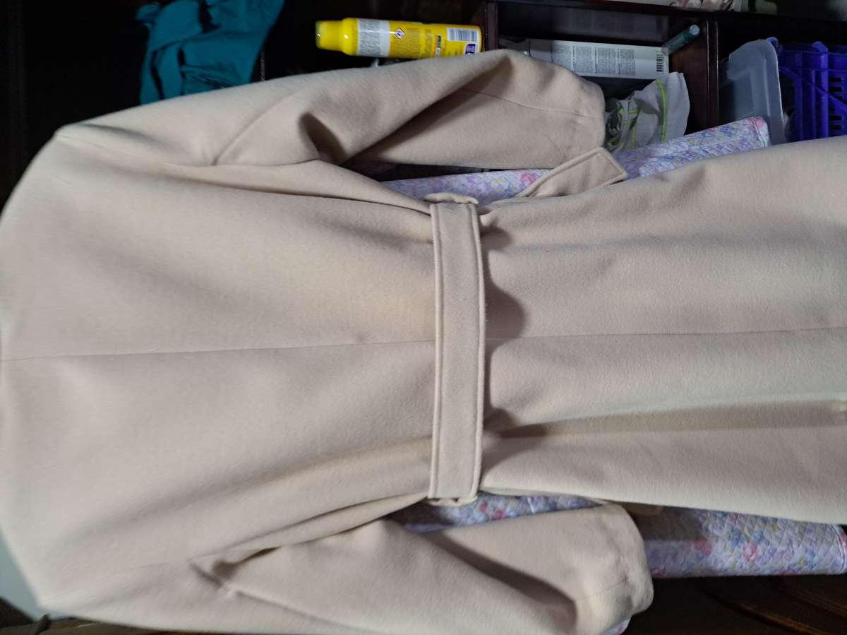 Emilia Santos - Felgueiras - Custom Clothes Design