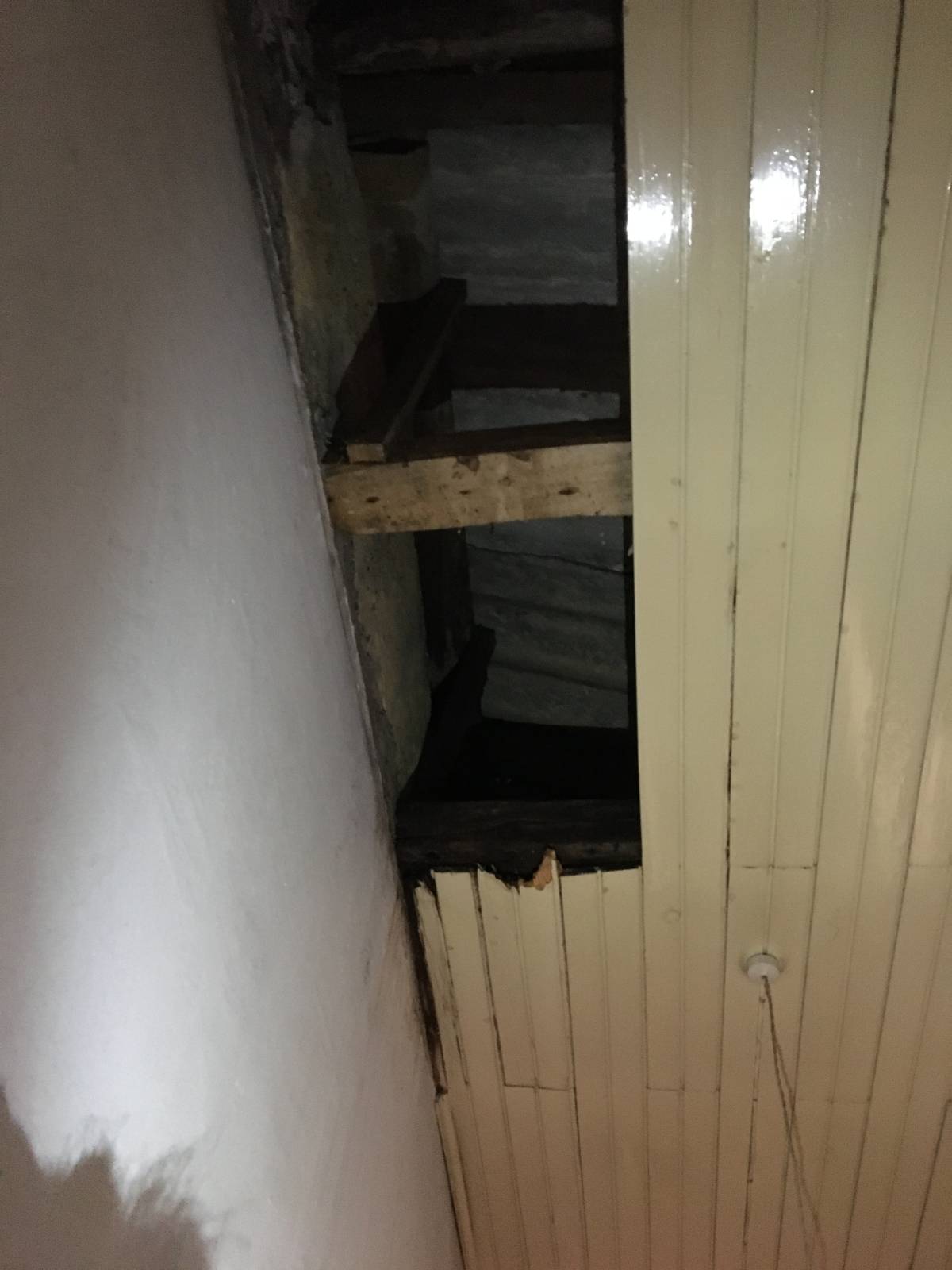 Matheus Sá - Coimbra - Electrical and Wiring Issues