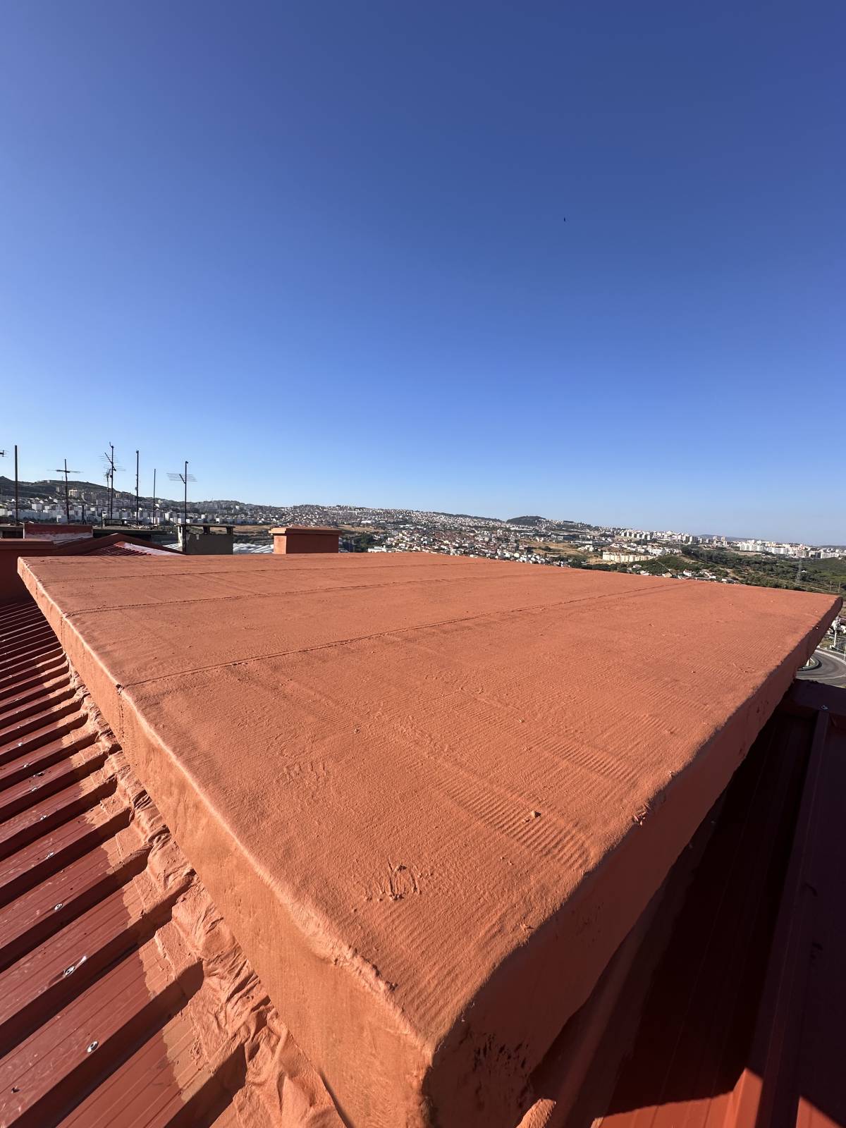 Fernando Pires - Torres Vedras - Instalación de cubiertas para patios