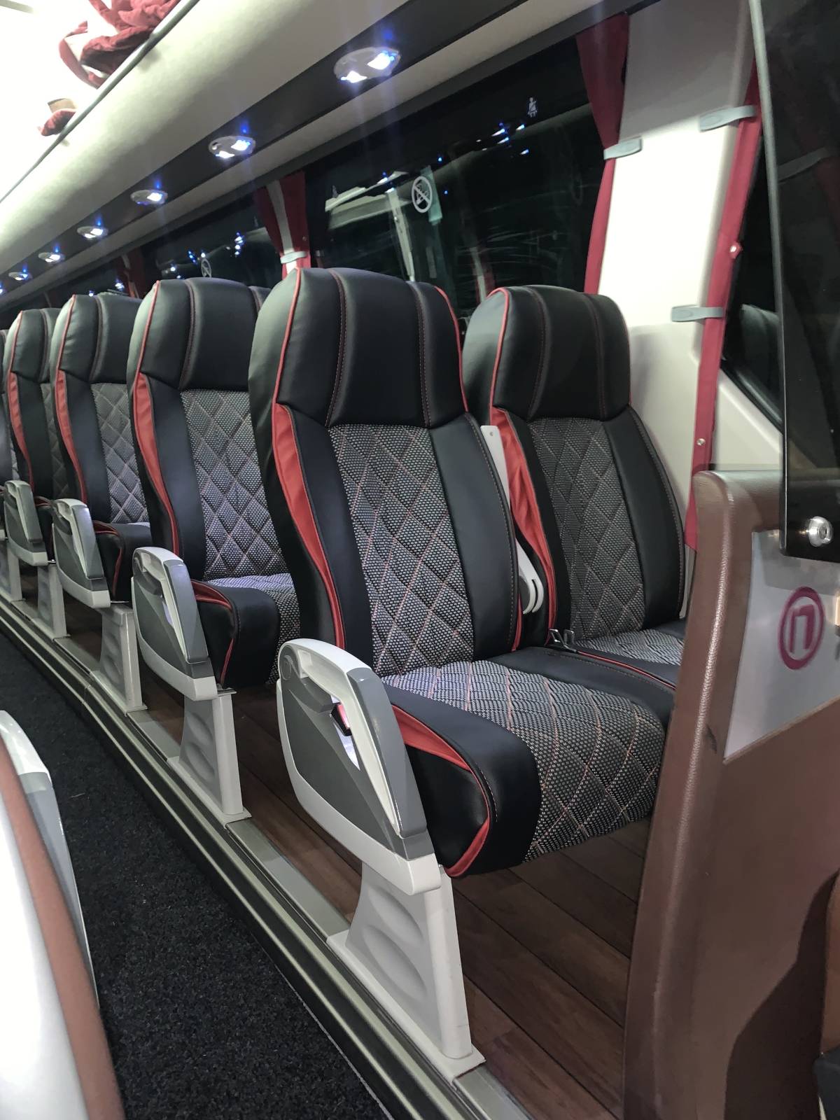 Vale do Homem Transportes - Vila Verde - Travel Agency Services