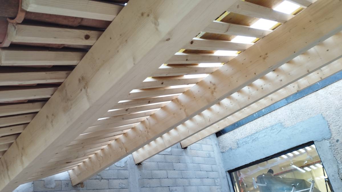 Mariano remodelação - Viana do Castelo - Caulking