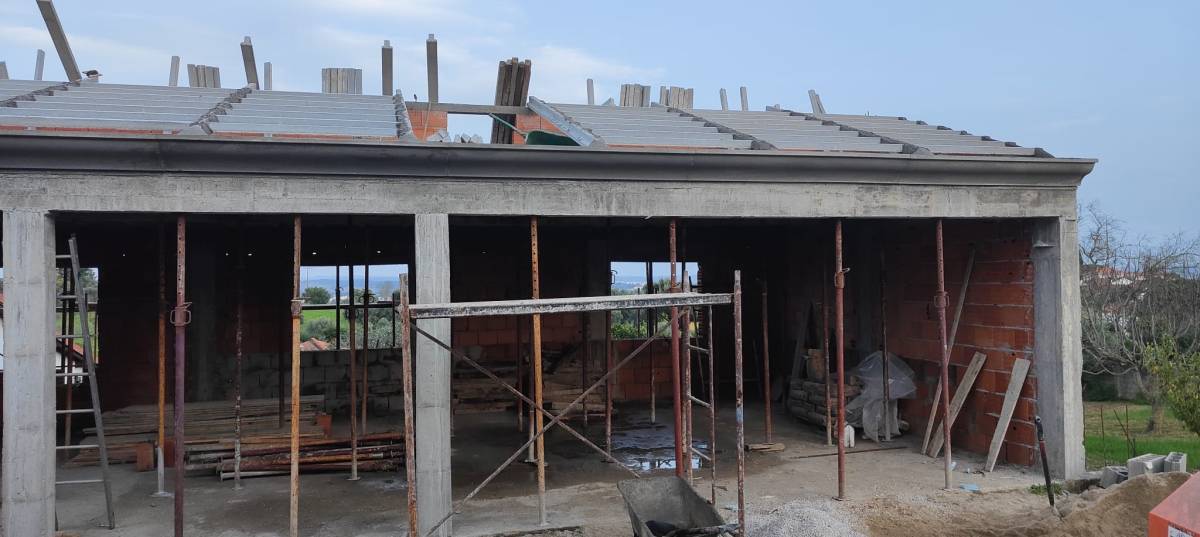 W3N Moreira Construção Civil - Torres Novas - Instalação de Azulejos
