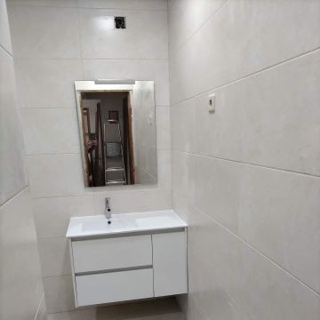Mendes Remodelação - Palmela - Stone or Tile Flooring Installation