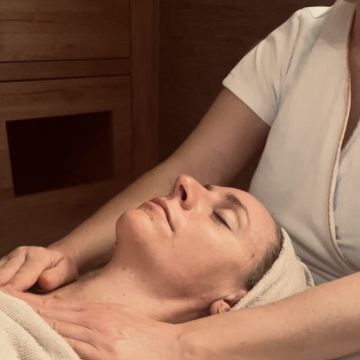 Sara Simões | Massagens Terapêuticas e Bem-Estar - Cantanhede - Massagem com Pedras Quentes