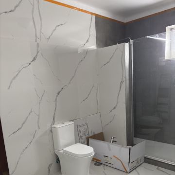 Aurageométrica – Remodelações & Obras - Figueira da Foz - Innenwand einbauen