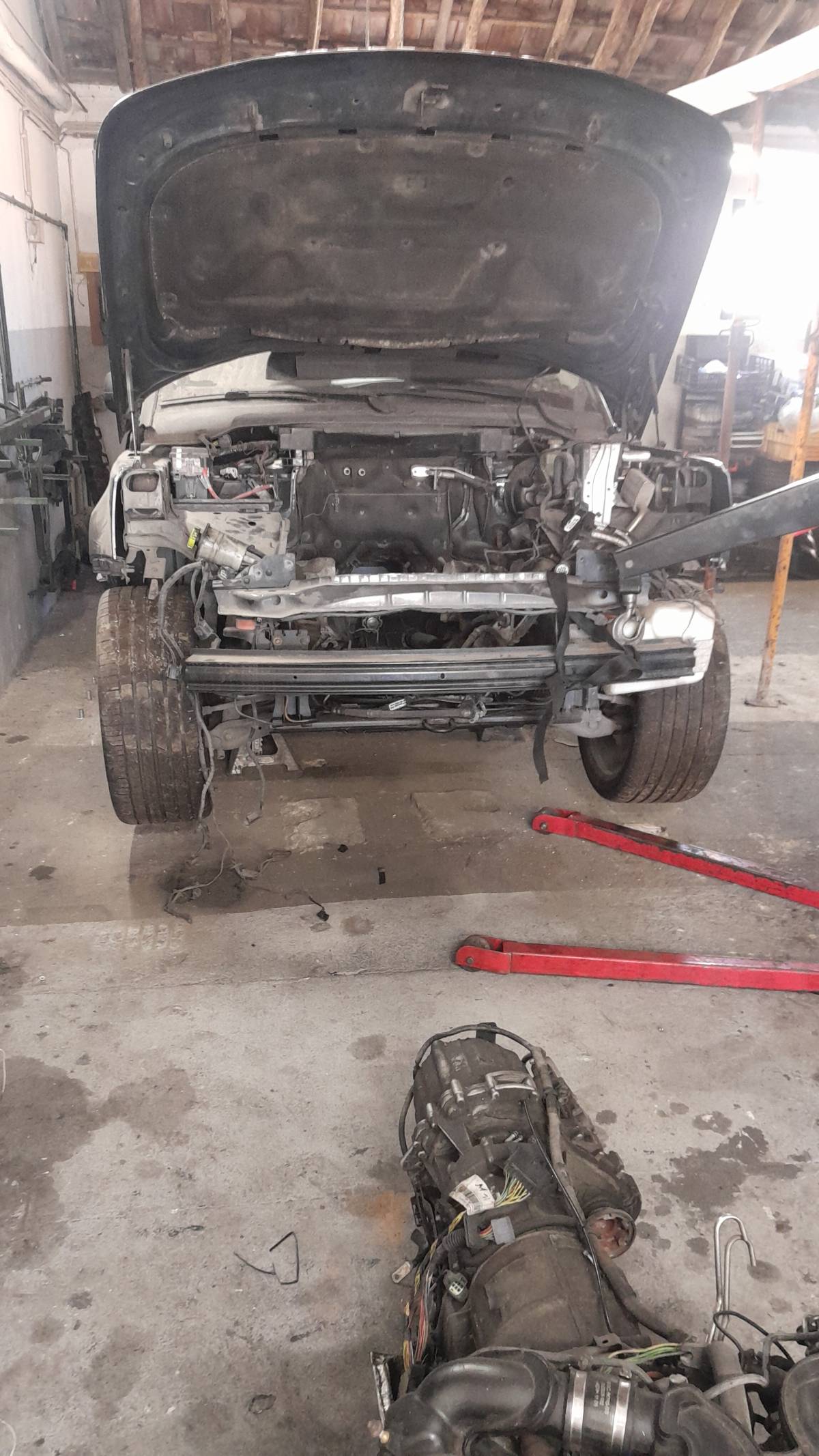 WL AUTOMOTIVE - Barreiro - Autowerkstatt
