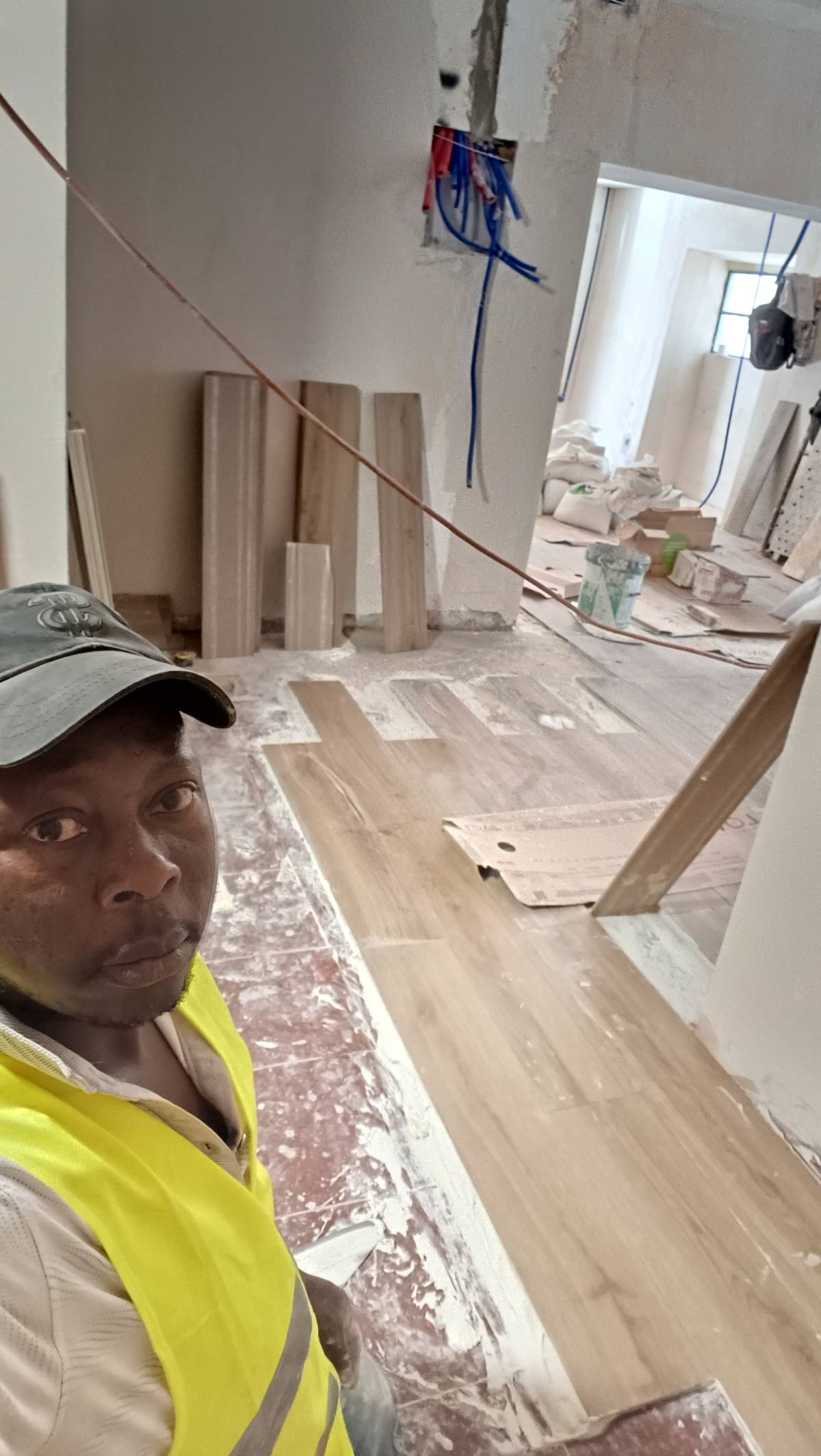 GJNC construção - Santarém - Badsanierung