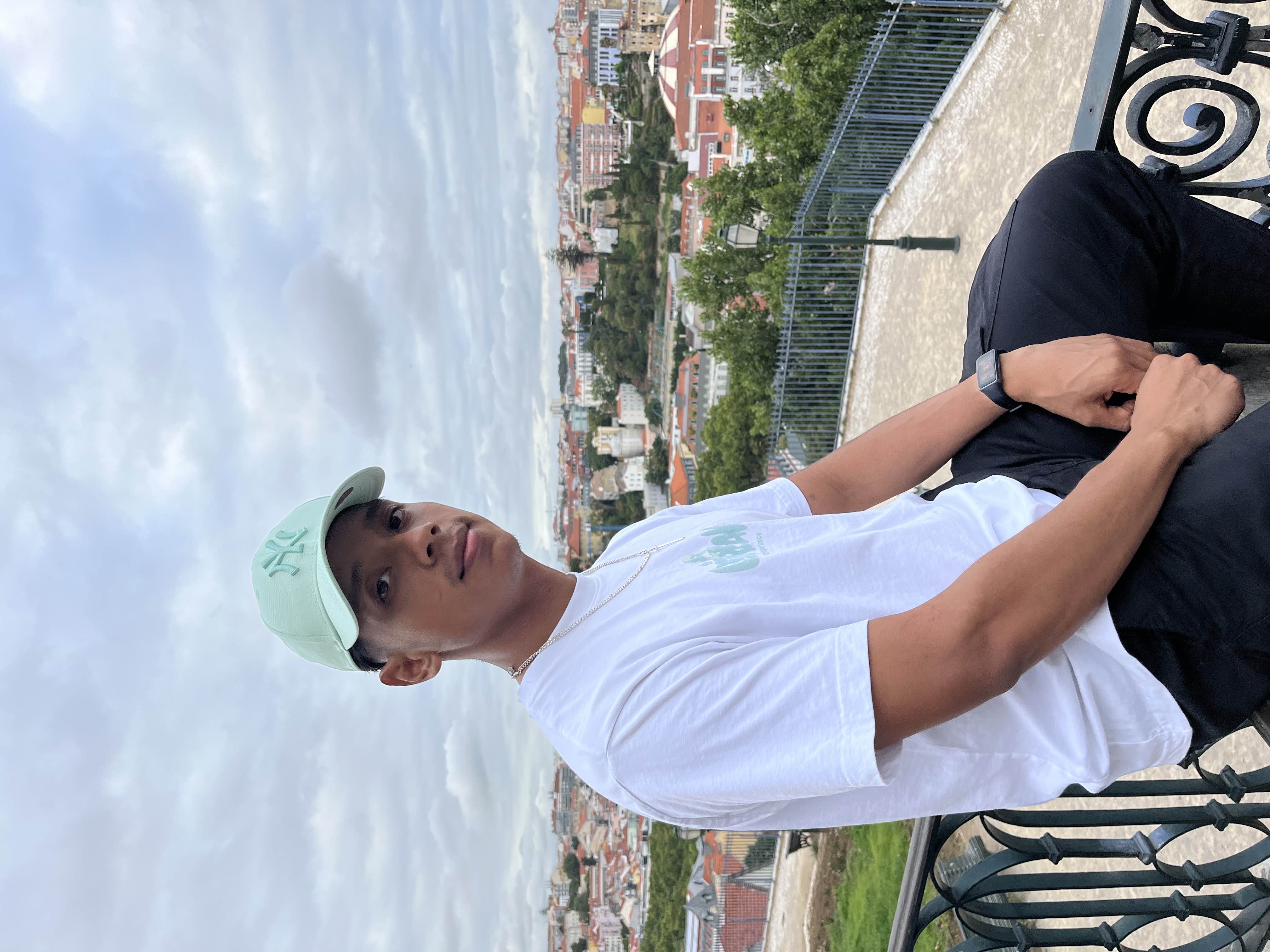 Ariel Rivera - Lisboa - Windows Cleaning