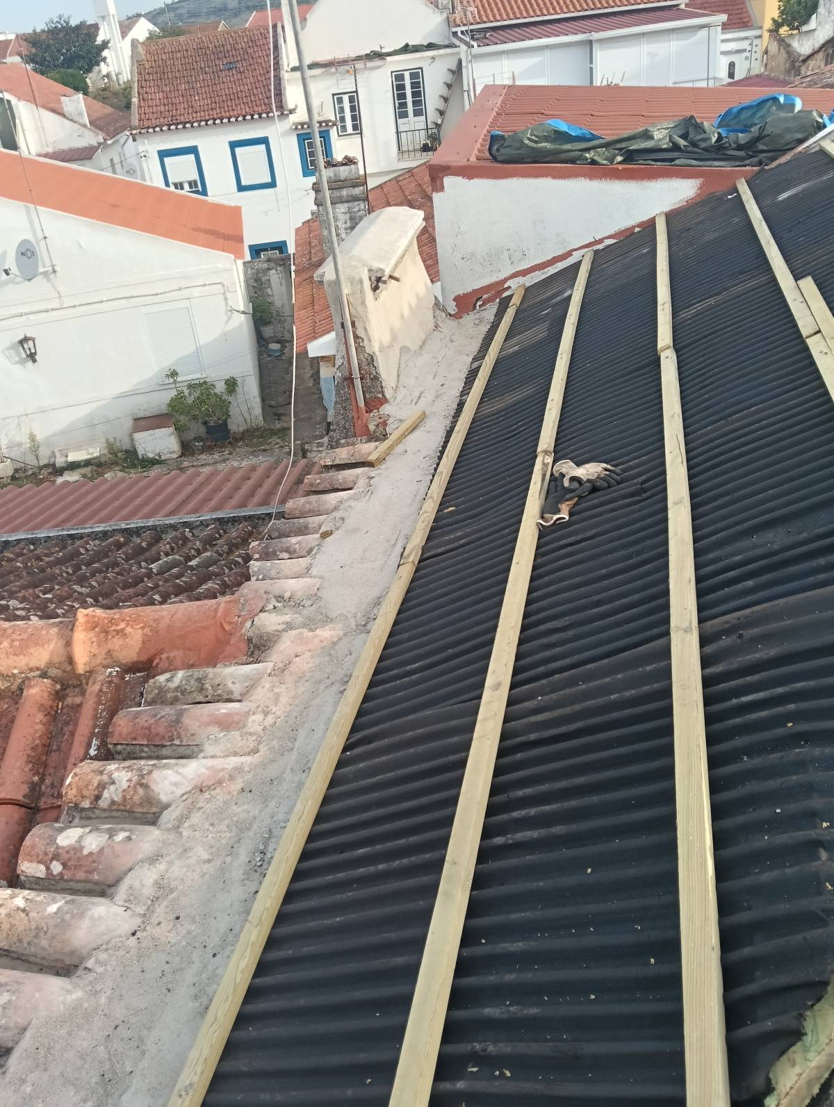 Antonio Covas - Cascais - Instalação de Pavimento em Pedra ou Ladrilho