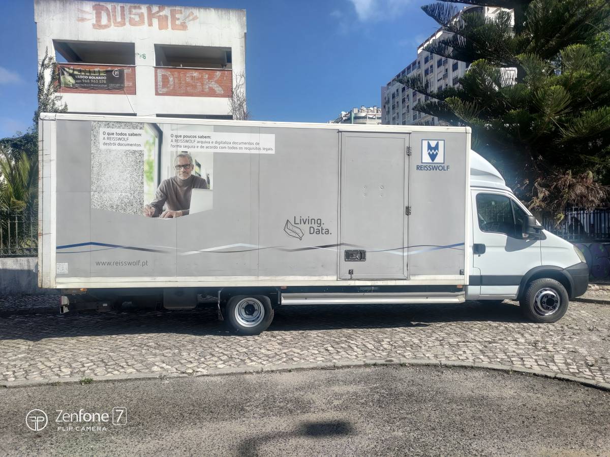 o Salvador Transporte - Sintra - Nettoyage de stores
