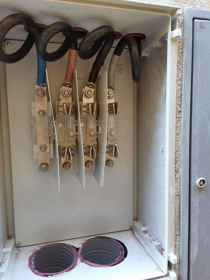 Gabriel Pozzobom - Odivelas - Vending Machine Repair