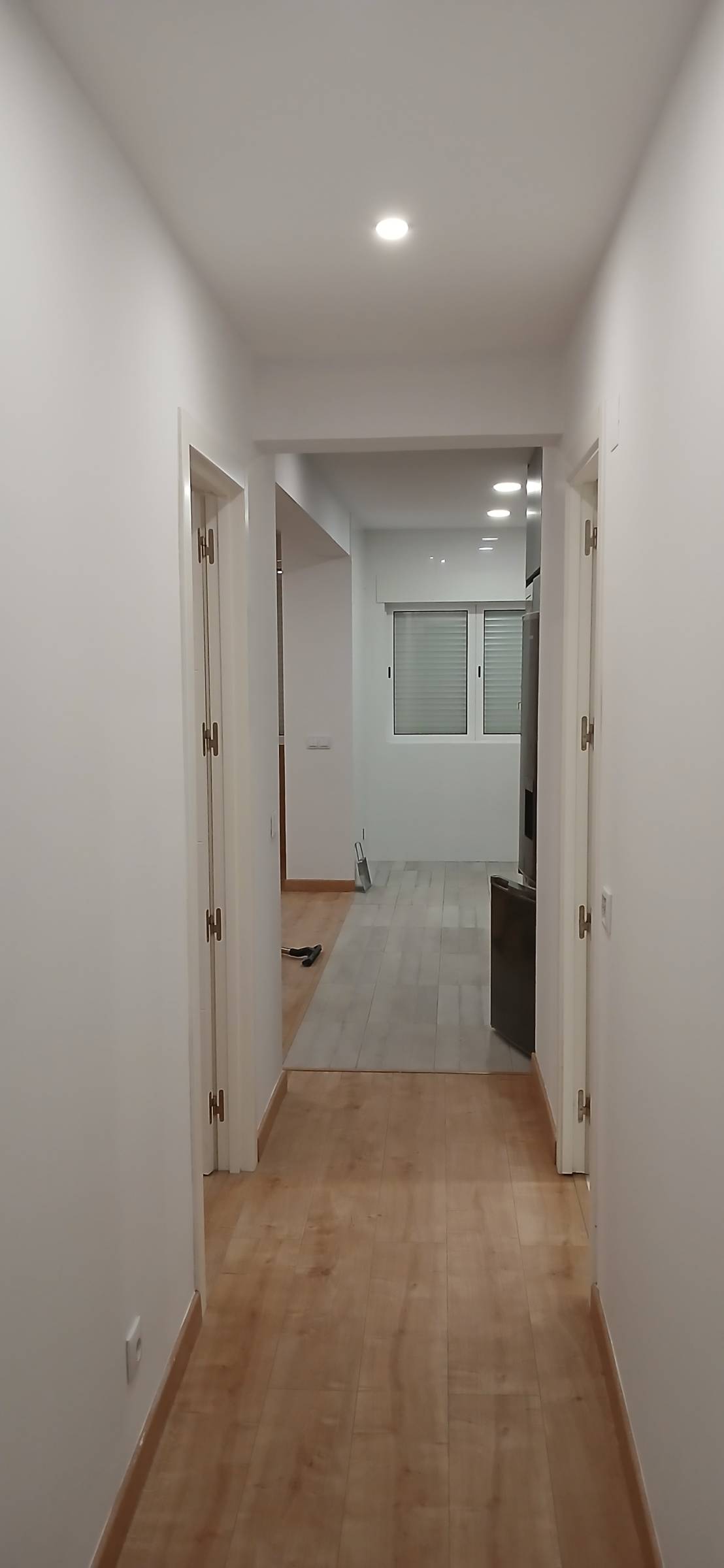 JE Remodelações - Oeiras - Roof Installation or Replacement