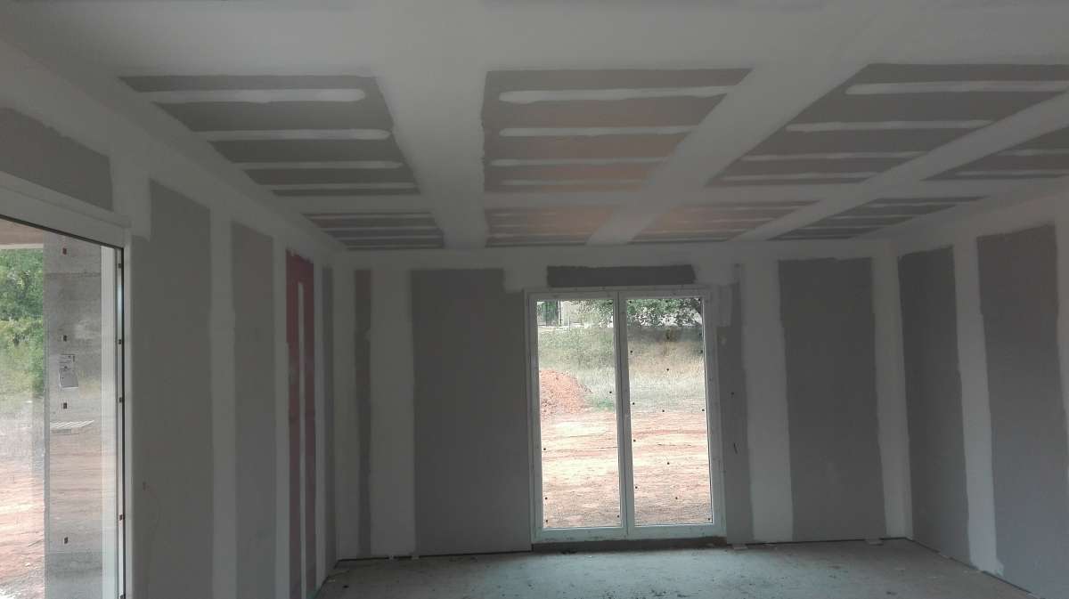Luís Gonçalves - Vila Verde - Stucco Application