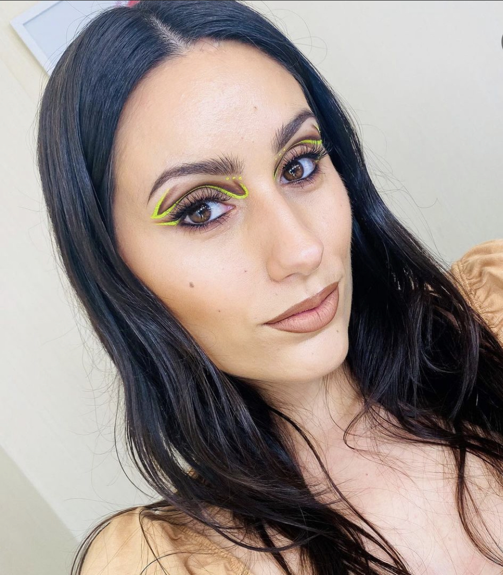 Sofi makeup - Lisboa - Hairdressers and Makeup Artists