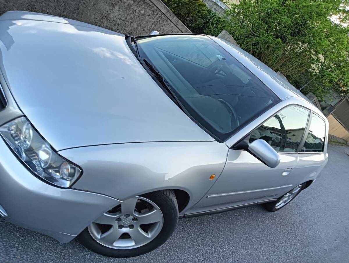 Elite - Detalhe Sobre Rodas - Guimarães - Limpieza y Lavado de Coches