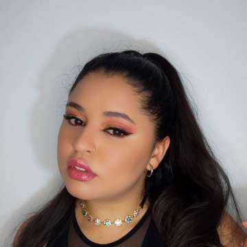 Johana Romero Velasquez - Vila Nova de Gaia - Hairdressers and Makeup Artists