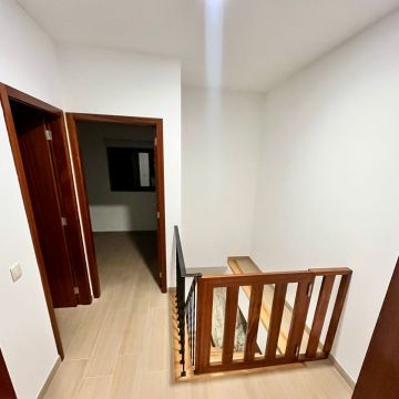 Pintor interno e esterno do começo ao acabamento - Sobral de Monte Agraço - Isolamentos