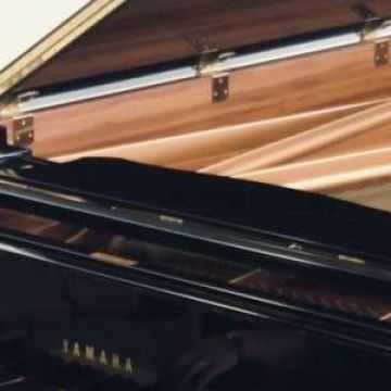 Klaudia van Eenbergen - Coimbra - Piano Lessons