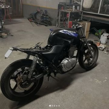 FNR Custom - Vizela - Car Workshop