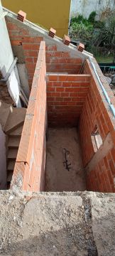 Monumentalcircle, Unipessoal Lda - Barreiro - Construção de Parede Interior
