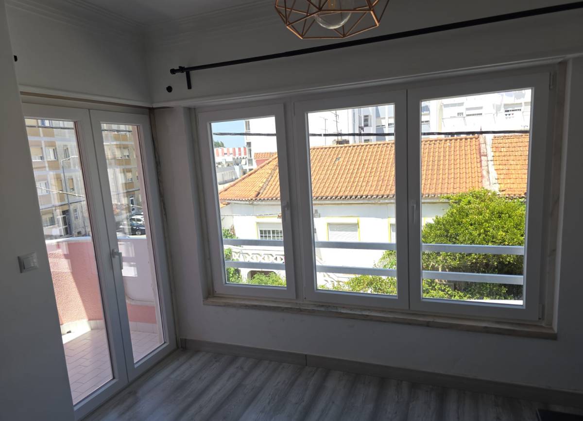 Lisboa Pvc - Sintra - Türreparatur