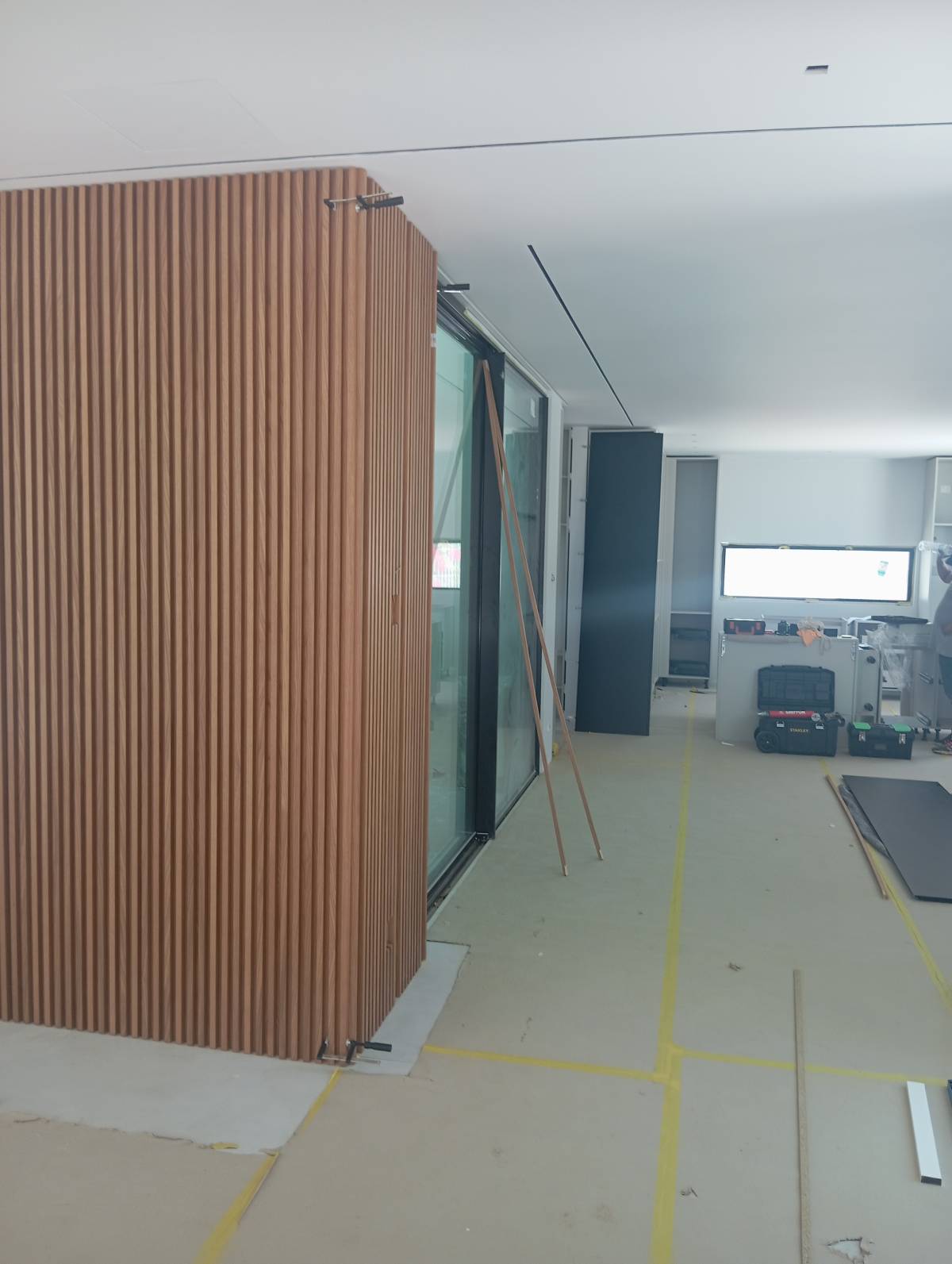Silente fronteira carpentry lda - Albufeira - Hardwood Floor Repair or Partial Replacement