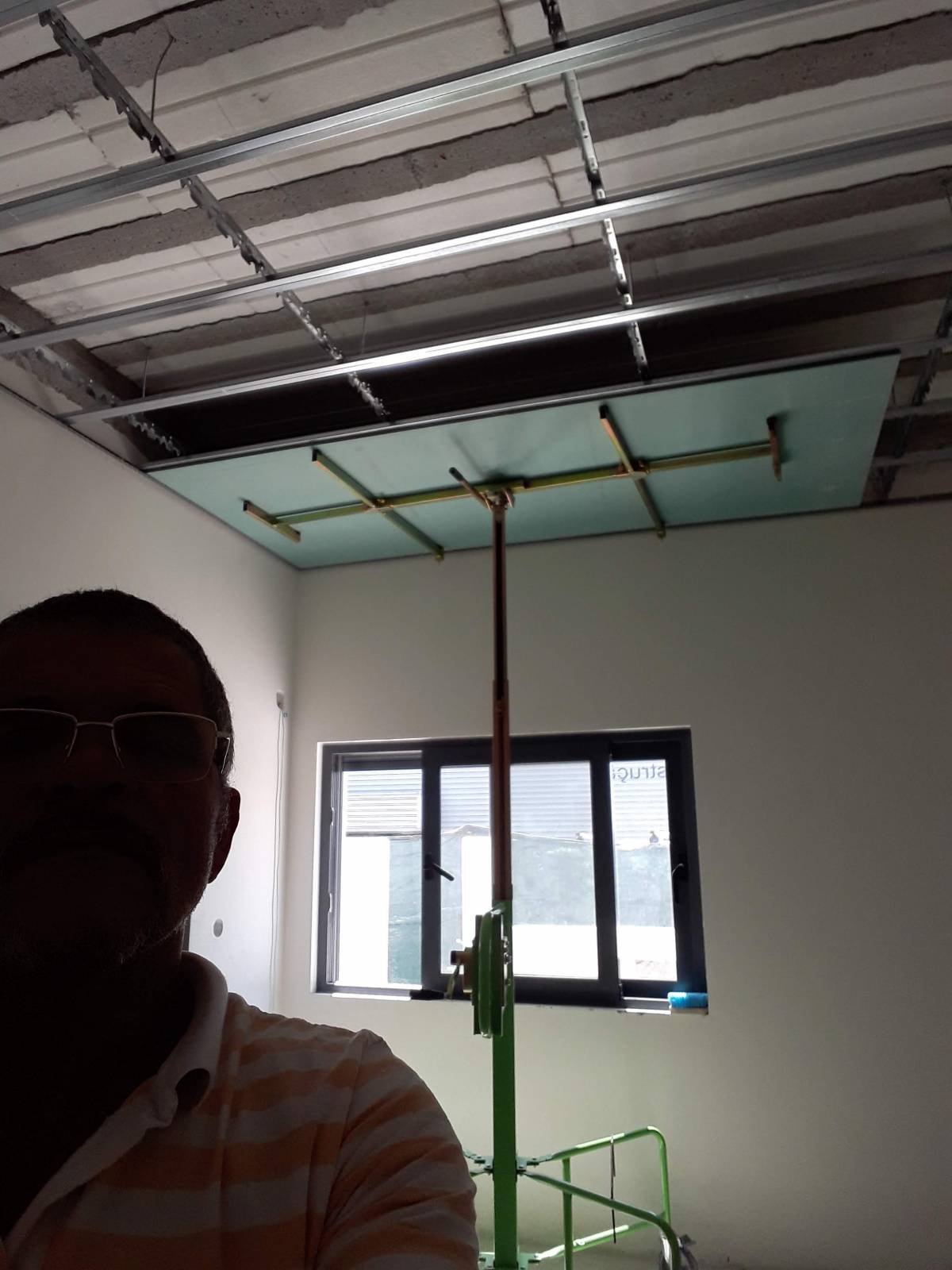 DSVConstruçõesLda. - Évora - Window Blinds Repair