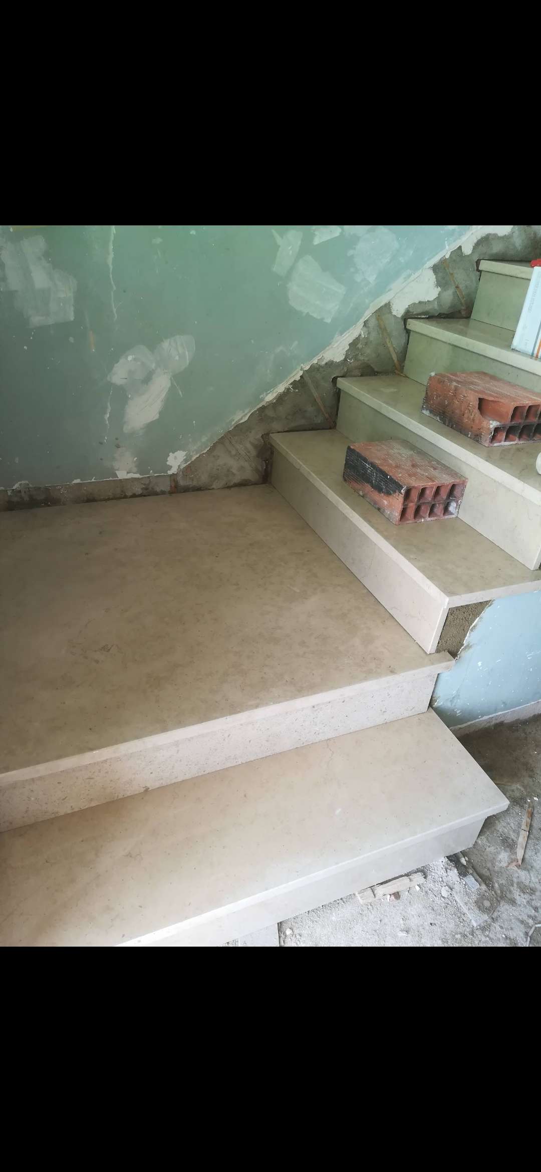 Nelson Afonso Fernandes - Loures - Vinyl or Linoleum Repair or Partial Replacement
